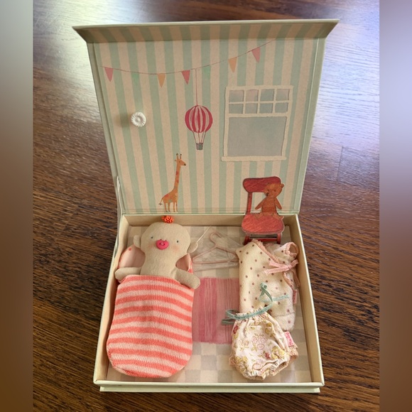 NIB Maileg Baby Ginger Room Play Set - Picture 7 of 7